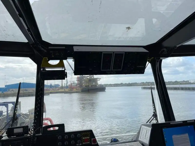 Nava container de vânzare