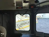 Nava de pescuit tip trauler de vânzare