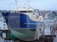 Nava de pescuit tip trauler de vânzare