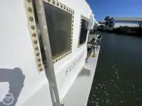 Nava de pescuit tip trauler de vânzare