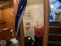 Nava de pescuit cu linii lungi de vânzare