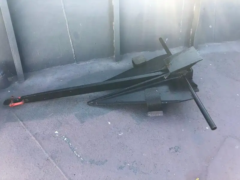 Nava container de vânzare