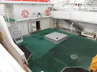 Nava de pescuit tip trauler de vânzare