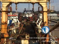 Nava de pescuit tip trauler de vânzare