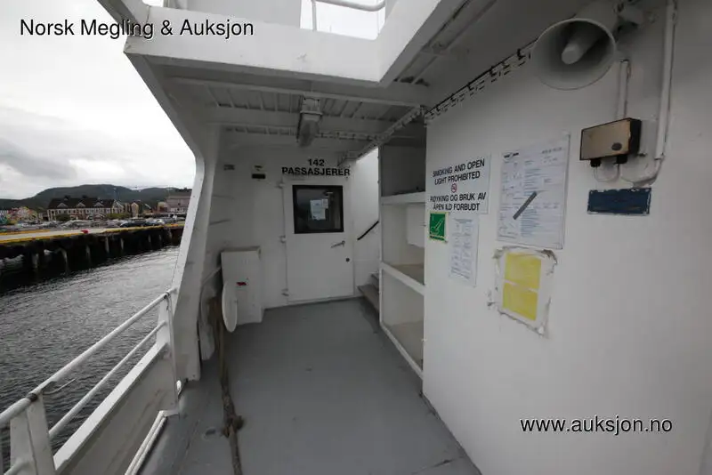 Catamaran de vânzare