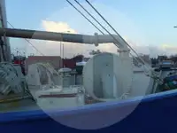 Nava de pescuit cu plase tip traul de vânzare