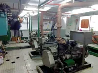 Ambarcațiune de debarcare, cu rezervoare de vânzare