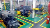 Ambarcațiune de debarcare, cu rezervoare de vânzare