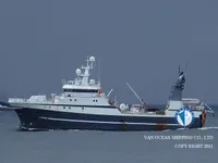 Nava de pescuit tip trauler de vânzare