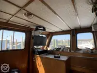 Nava de pescuit cu linii lungi de vânzare