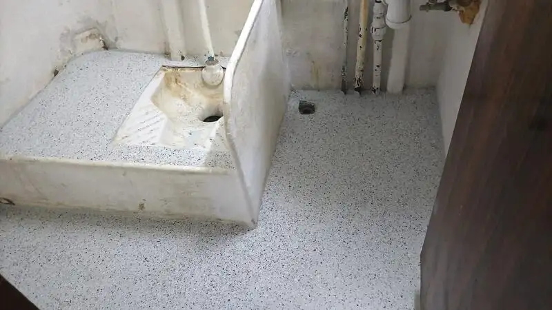 Nava de pescuit tip trauler de vânzare