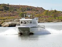 Catamaran de vânzare