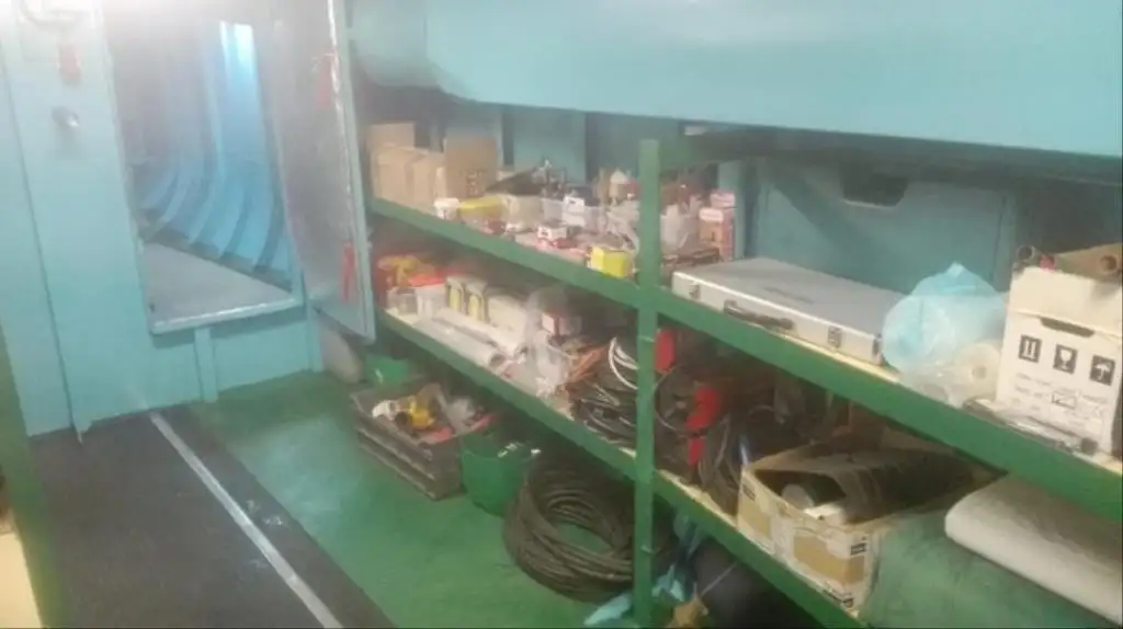 Ambarcațiuni de lucru de vânzare
