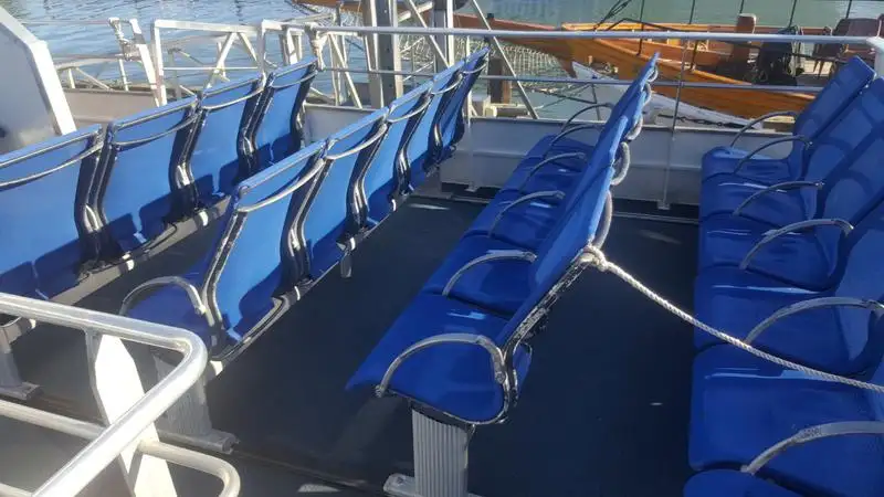 Catamaran de vânzare