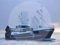 Nava de pescuit tip trauler de vânzare