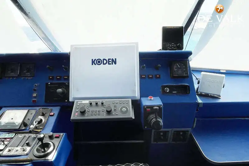 Catamaran de vânzare