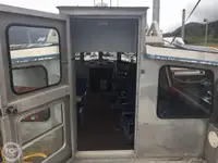 Barcă cu echipaj de vânzare