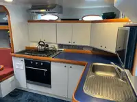 Navă de cercetare de vânzare