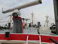Nava de pescuit tip trauler de vânzare