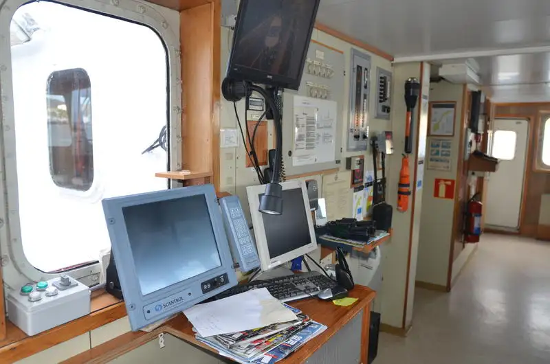 Nava container de vânzare