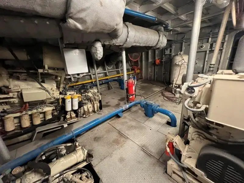 Navă de transport echipaj de vânzare