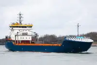 Nava refefer de vânzare
