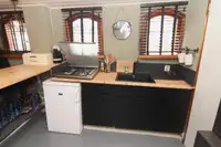 Hotel plutitor de vânzare