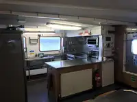 Navă de sondaj de vânzare