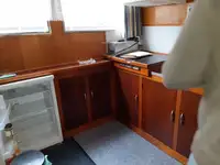 Nava de pescuit tip trauler de vânzare