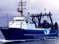 Nava de pescuit tip trauler de vânzare