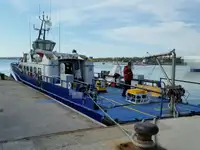 Navă de transport echipaj de vânzare