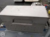 Șalupă de vânzare