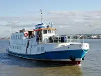 Navă de croazieră de vânzare