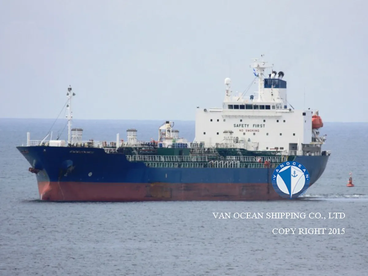 Tanc petrolier / chimic de vânzare