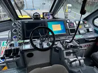 Navă de transport echipaj de vânzare