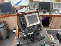 Nava de pescuit tip trauler de vânzare