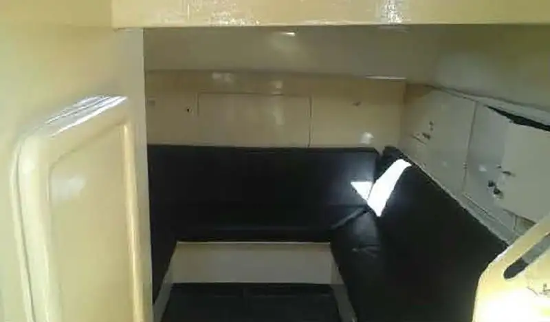 Navă pilot de vânzare