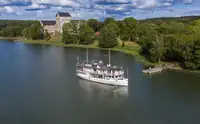 Navă de croazieră de vânzare
