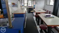 Șalupă de vânzare