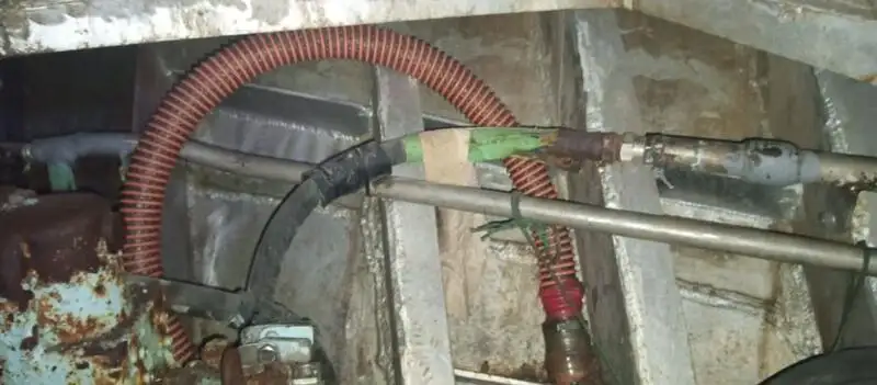 Nava de pescuit tip trauler de vânzare