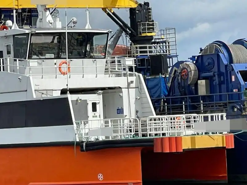 Nava container de vânzare
