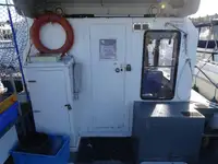 Nava de pescuit tip trauler de vânzare