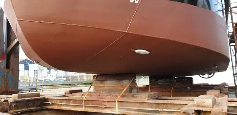 Ambarcațiuni de lucru de vânzare