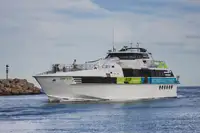 Nava de pasageri de vânzare