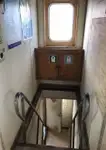 Ambarcațiune de debarcare, cu rezervoare de vânzare