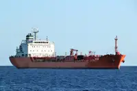 Oil/Chemical tanker de vânzare