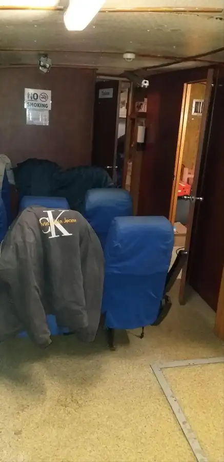 Navă de transport echipaj de vânzare