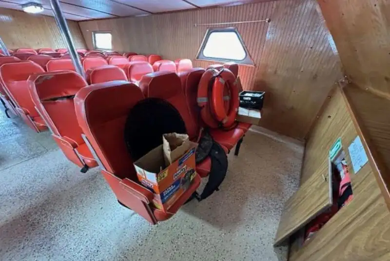 Navă de transport echipaj de vânzare