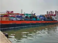 Ambarcațiune de debarcare, cu rezervoare de vânzare