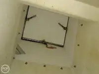 Șalupă de vânzare